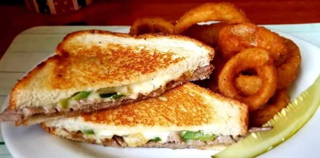 Salsbury Place | restaurant | 1204 Washington Ave, Rensselaer, NY 12144, USA | 5182834543 OR +1 518-283-4543