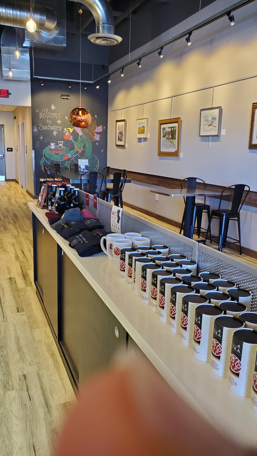 Sweetwaters Coffee & Tea - Gahanna/New Albany | bakery | 5780 N Hamilton Rd #1, Columbus, OH 43230, USA | 6142893304 OR +1 614-289-3304