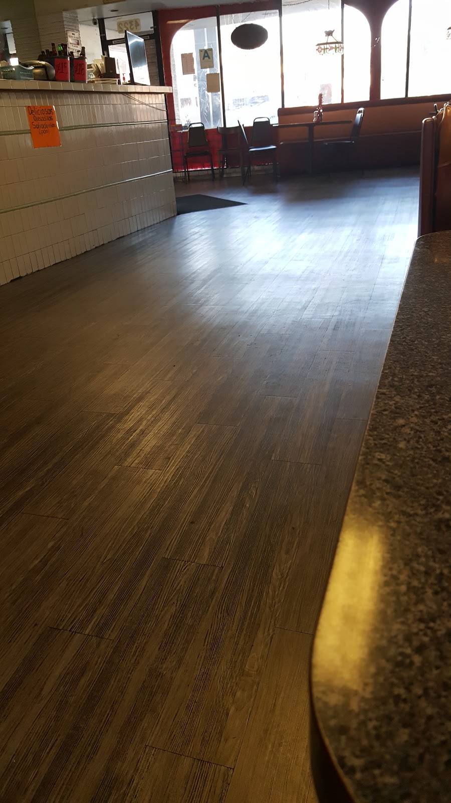 Casa Martinez | restaurant | 4322 Tweedy Blvd, South Gate, CA 90280, USA | 3235693461 OR +1 323-569-3461