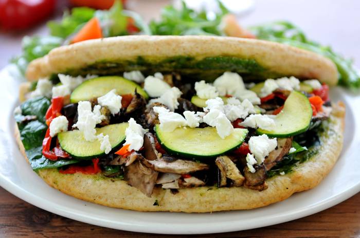 Magic Oven | restaurant | 1450 Danforth Ave, Toronto, ON M4J 1L6, Canada | 4164620333 OR +1 416-462-0333