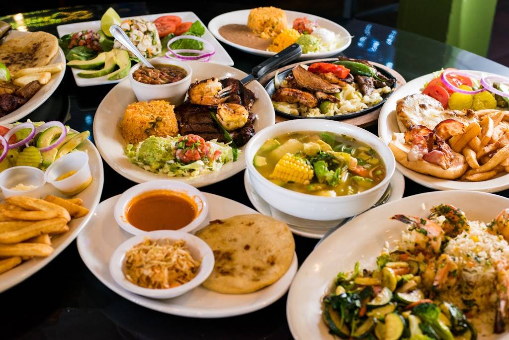 Marios Mexican and Salvadorian Restaurant | restaurant | 5404 Lemmon Ave, Dallas, TX 75209, USA | 2145999744 OR +1 214-599-9744