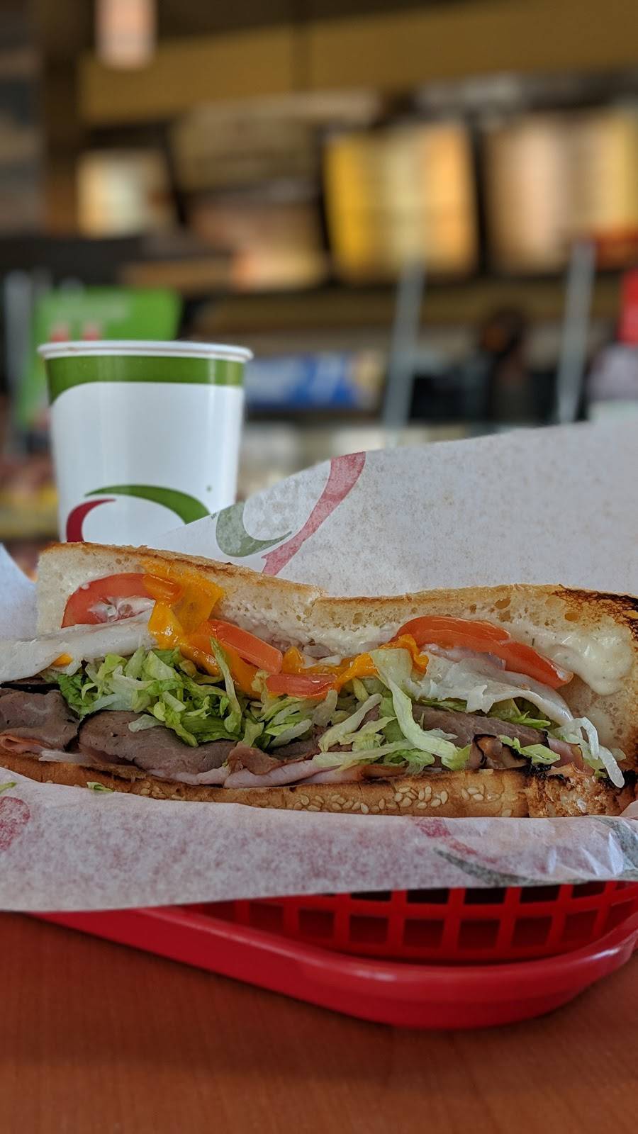 Quiznos | restaurant | 3324 Rue du Carrefour, Québec, QC G1C 7E1, Canada | 4186605499 OR +1 418-660-5499