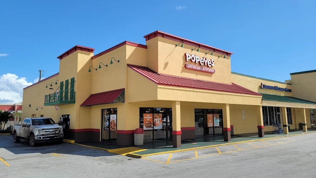 Popeyes Louisiana Kitchen | restaurant | 822 NW Park St, Okeechobee, FL 34972, USA | 8634678891 OR +1 863-467-8891