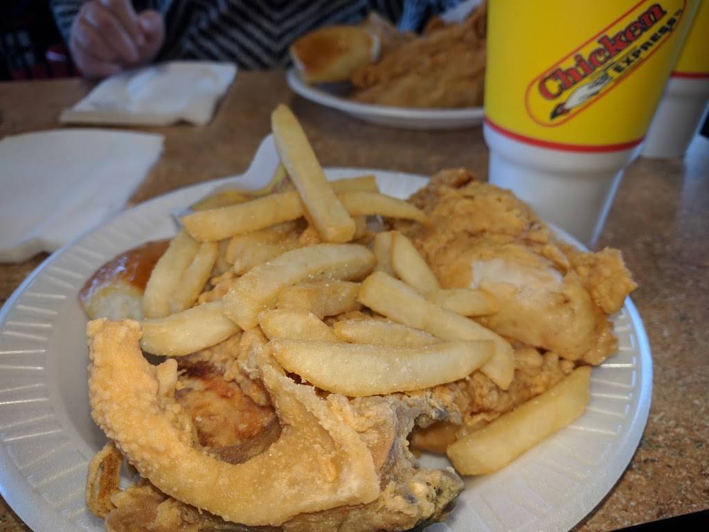 Chicken Express | restaurant | 15040 N Pennsylvania Ave, Oklahoma City, OK 73134, USA | 4052964888 OR +1 405-296-4888