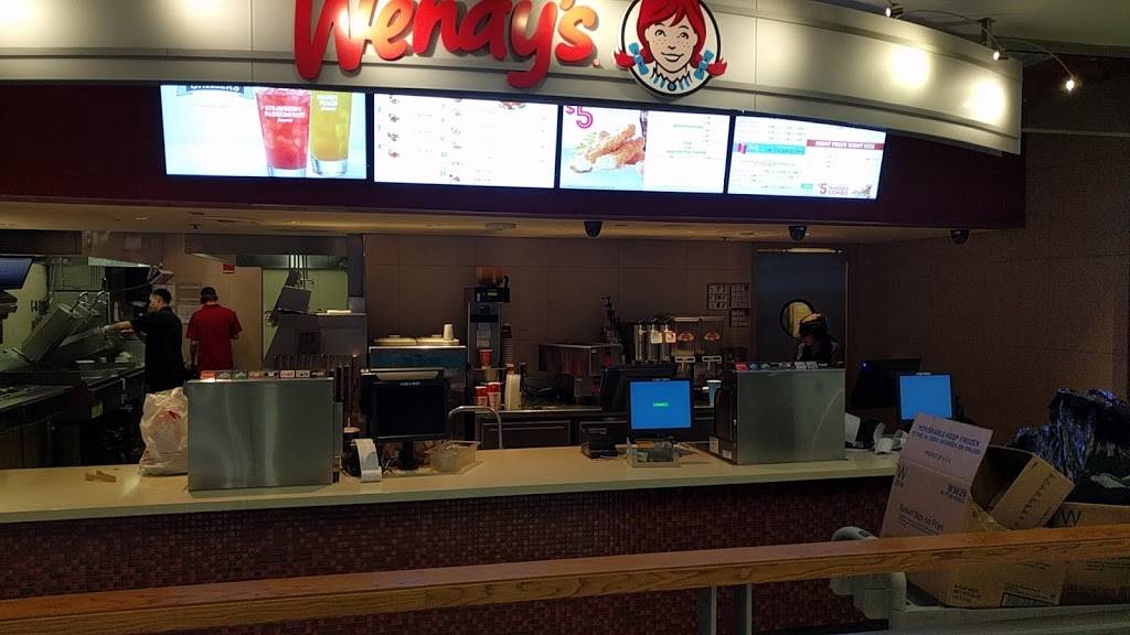 Wendys | restaurant | 3400 East Sky Harbor Blvd Terminal 4, Phoenix, AZ 85034, USA | 6022733157 OR +1 602-273-3157