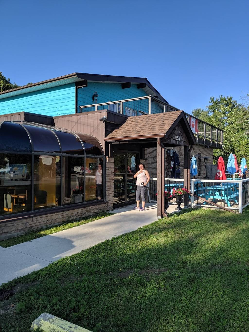 Main Street Diner | restaurant | 651 Main St, Sauble Beach, ON N0H 2G0, Canada | 5194220661 OR +1 519-422-0661