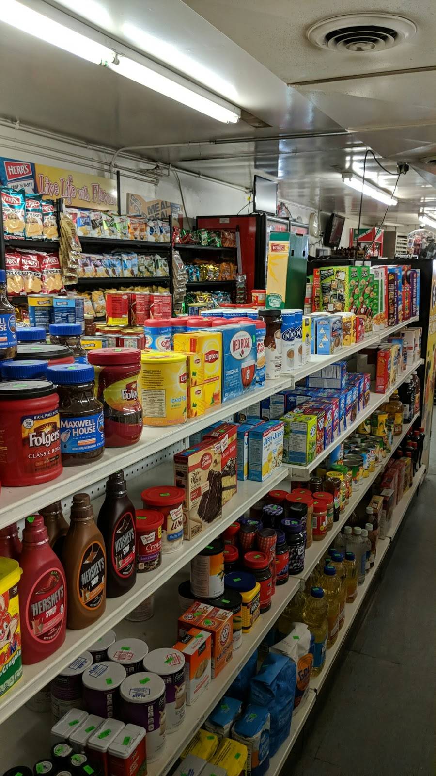 Little Grocer | restaurant | 902 E Division St, Dover, DE 19901, USA | 3027366975 OR +1 302-736-6975