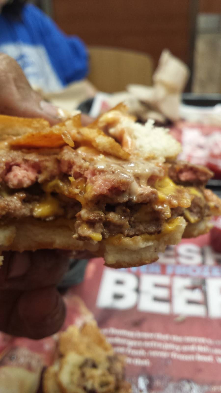 Wendys | restaurant | 556 Hubbard Ave, Pittsfield, MA 01201, USA | 4132426215 OR +1 413-242-6215