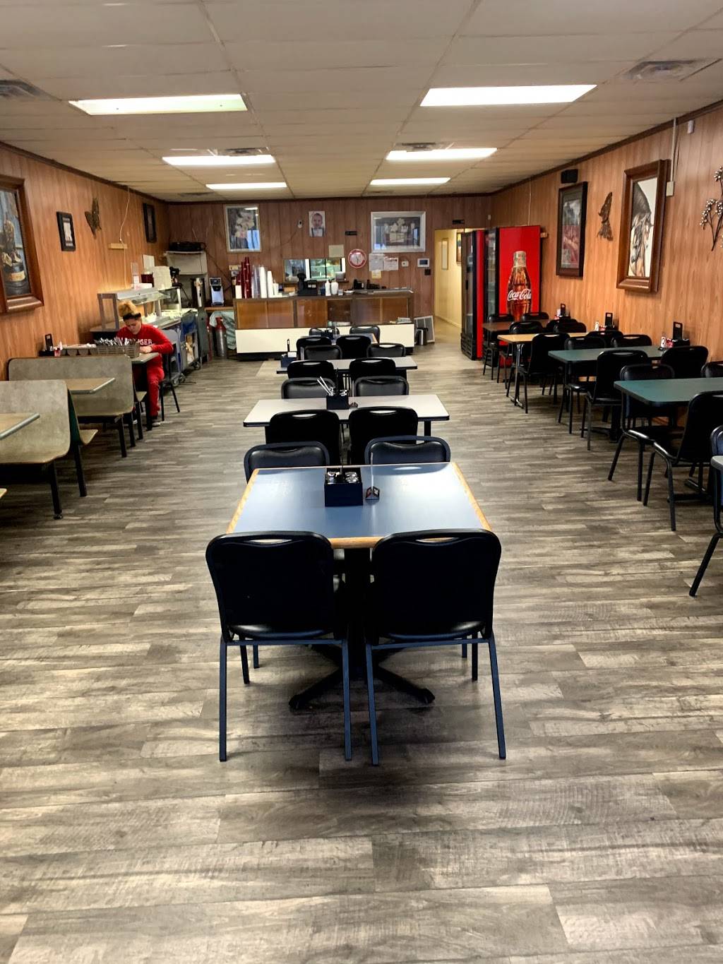 Milanos pizza | restaurant | 140 W Main St, Itasca, TX 76055, USA | 2546879771 OR +1 254-687-9771