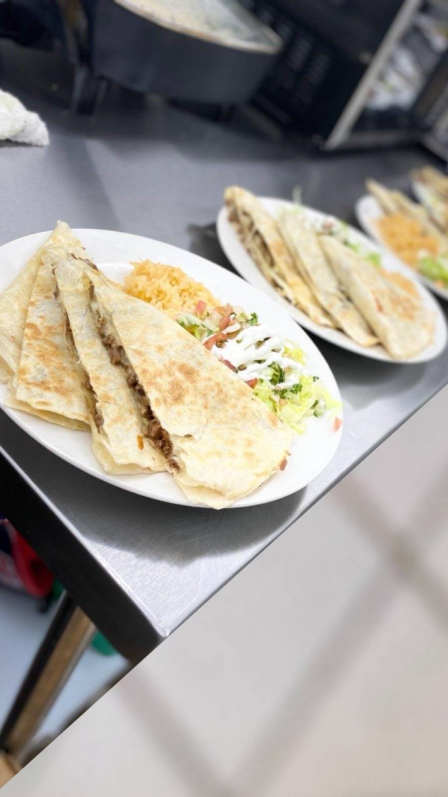 Tacos JP Chevron | restaurant | 11580 Jones Bridge Rd, Johns Creek, GA 30022, USA | 2298290066 OR +1 229-829-0066