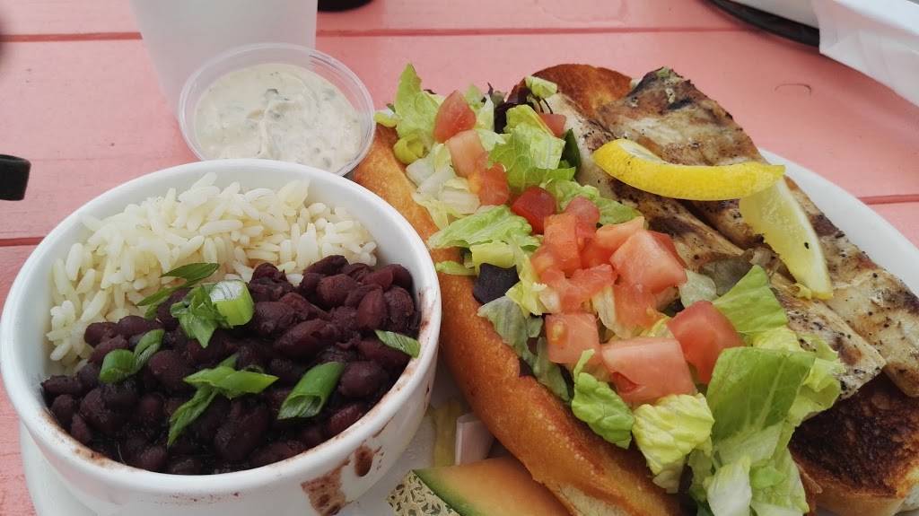 Saltwater Smokehouse | restaurant | 10251 Stringfellow Rd, St James City, FL 33956, USA | 2392828811 OR +1 239-282-8811