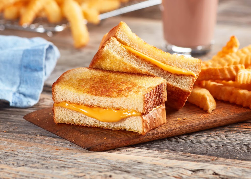 Zaxbys Chicken Fingers & Buffalo Wings | restaurant | 618 Highland Ave, Selma, AL 36701, USA | 3348726531 OR +1 334-872-6531