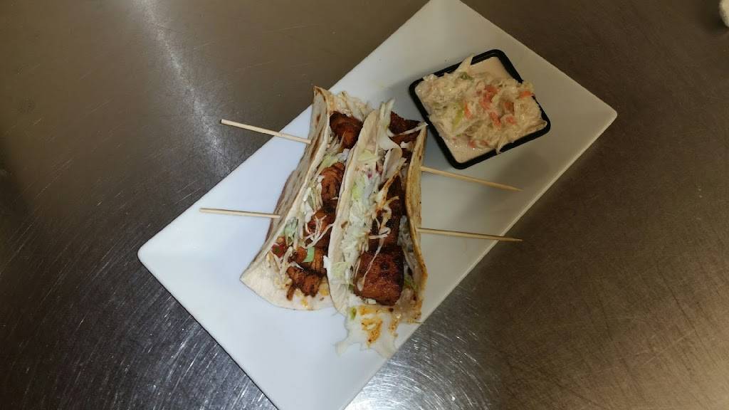 Barnsboro Inn | restaurant | 699 Main St, Sewell, NJ 08080, USA | 8564683557 OR +1 856-468-3557