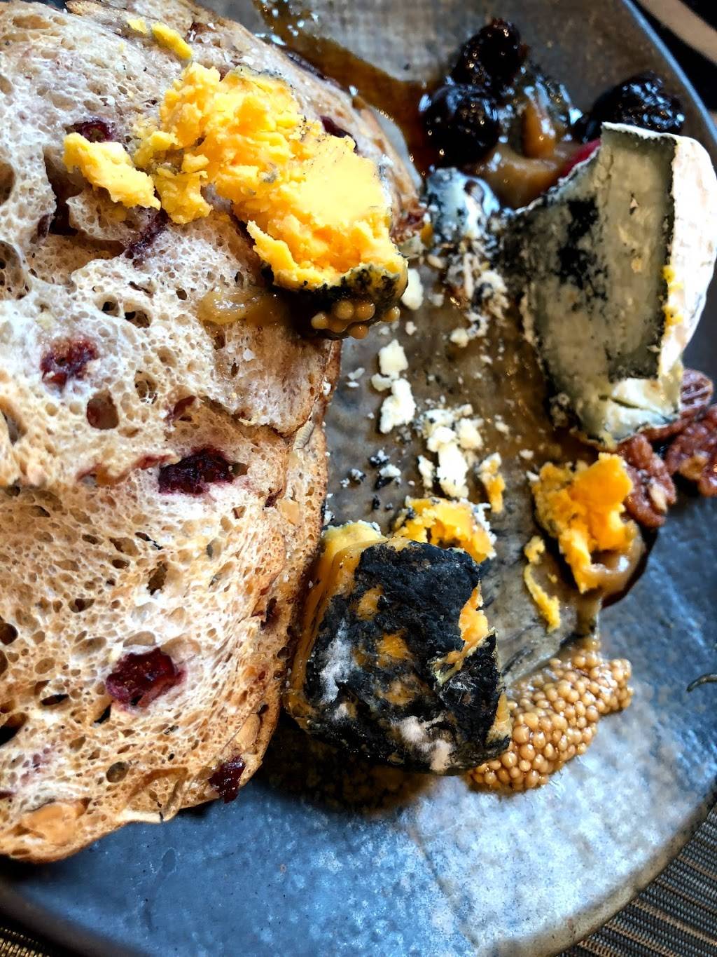 Gunther & Co. | restaurant | 3650 Toone St, Baltimore, MD 21224, USA | 4438696874 OR +1 443-869-6874