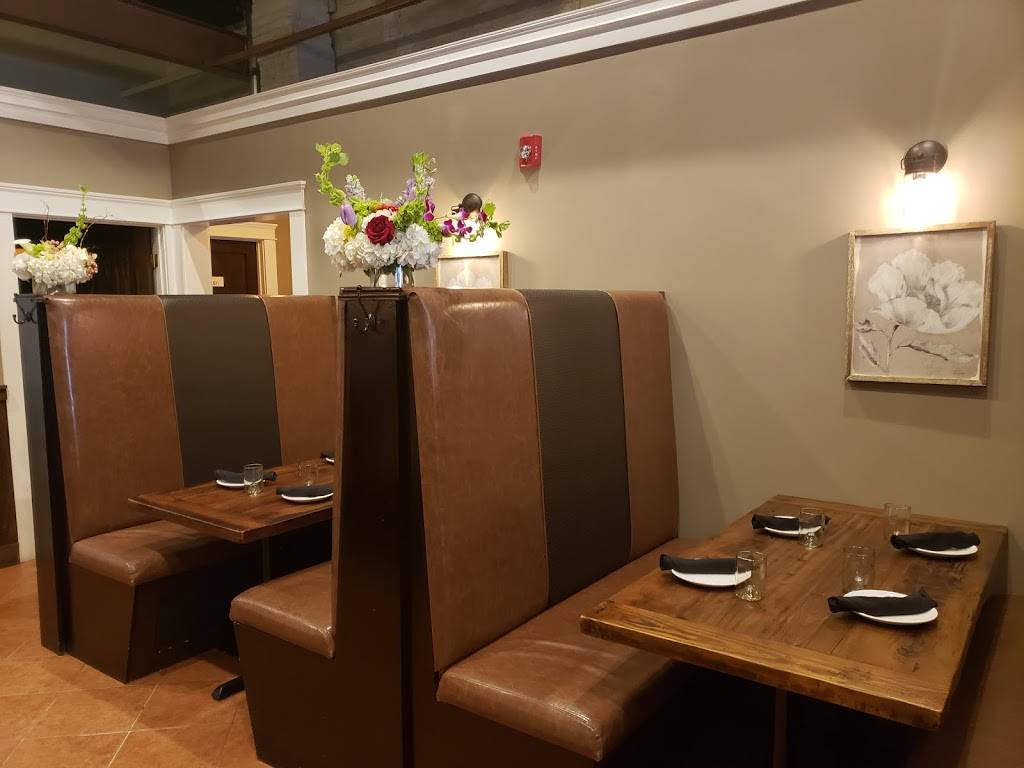 The Revival Craft Kitchen and Bar | restaurant | 219 Main St, East Greenwich, RI 02818, USA | 4013363747 OR +1 401-336-3747