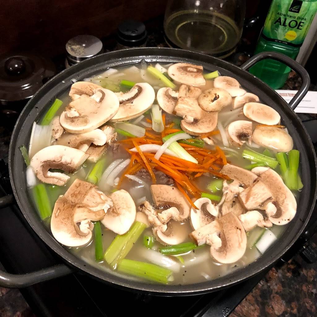 Han Oak Korean/Japanese Restaurant | restaurant | 1450 Clark Ave W, Thornhill, ON L4J 7K2, Canada | 9057388304 OR +1 905-738-8304