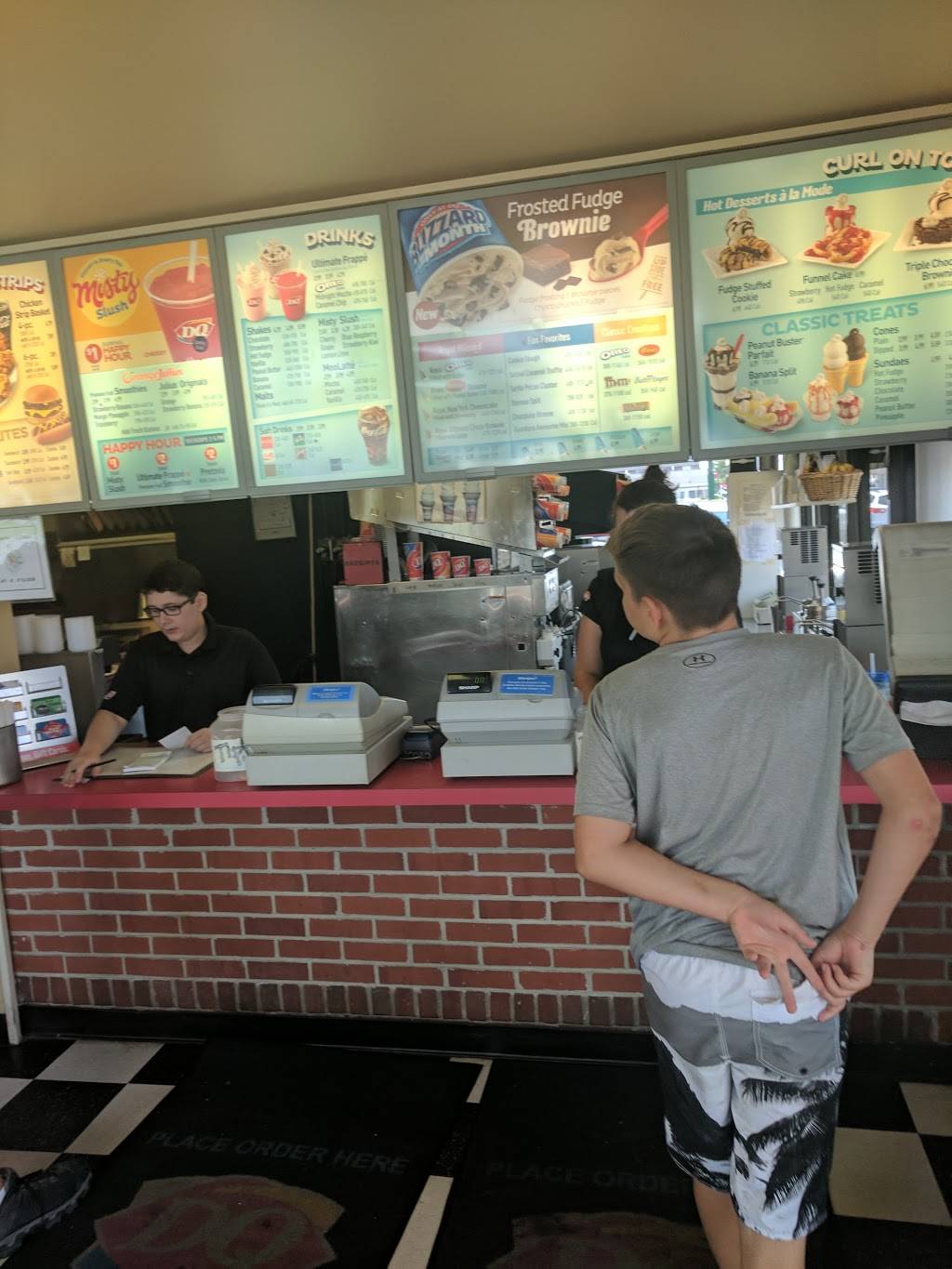 Dairy Queen - Seasonally | restaurant | 1055 Coastal Hwy, Fenwick Island, DE 19944, USA | 3025394334 OR +1 302-539-4334