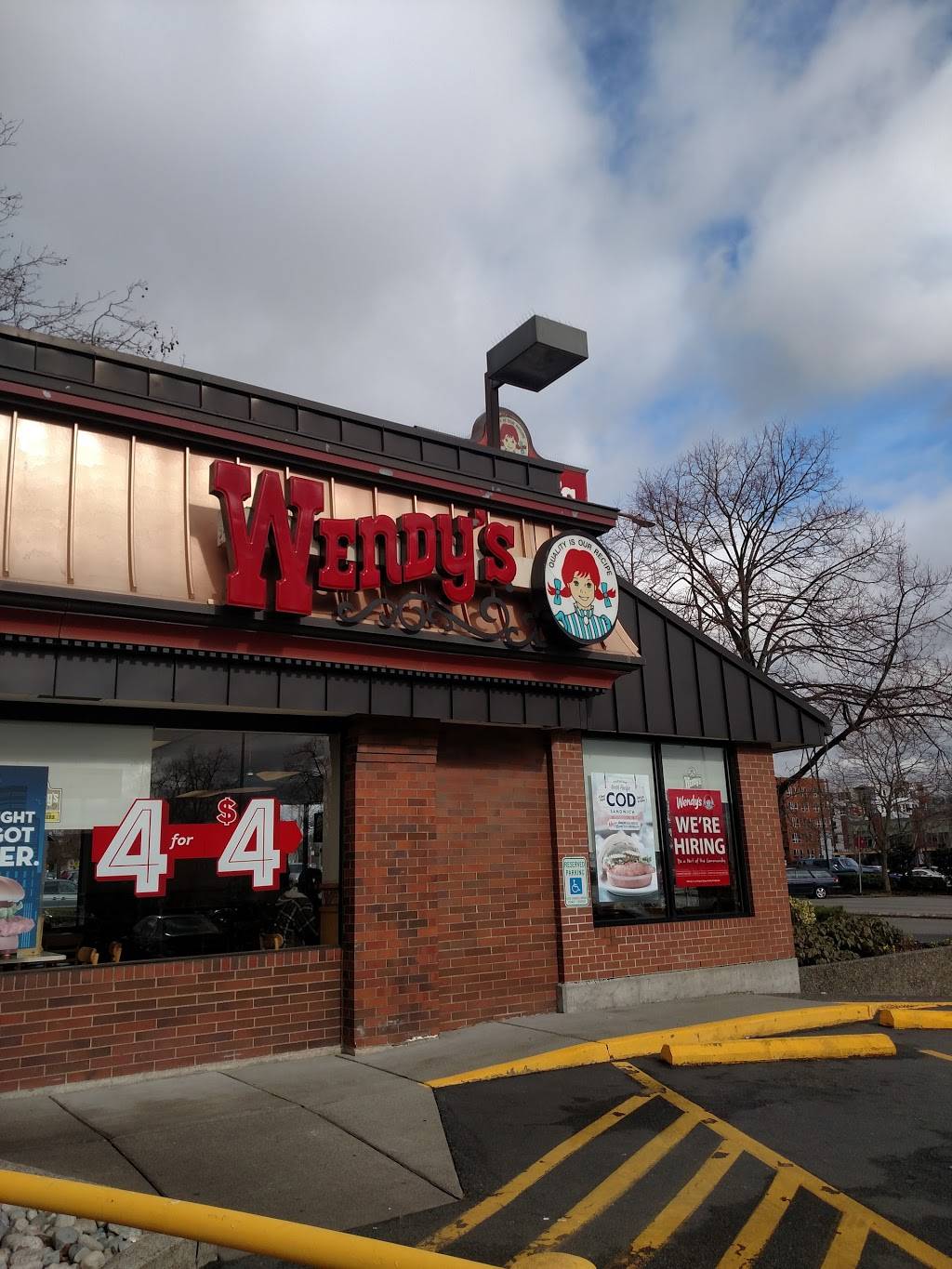 Wendys | restaurant | 5315 15th Ave NW, Seattle, WA 98107, USA | 2067833575 OR +1 206-783-3575