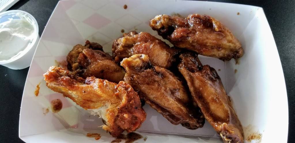 AZ Wings | restaurant | 1804 E Southern Ave #1, Tempe, AZ 85282, USA | 4806562422 OR +1 480-656-2422