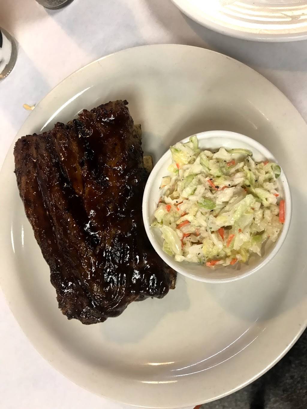 Clyde’s Original Chop House | restaurant | 2364 Keystone Rd, Tarpon Springs, FL 34688, USA | 7279406680 OR +1 727-940-6680