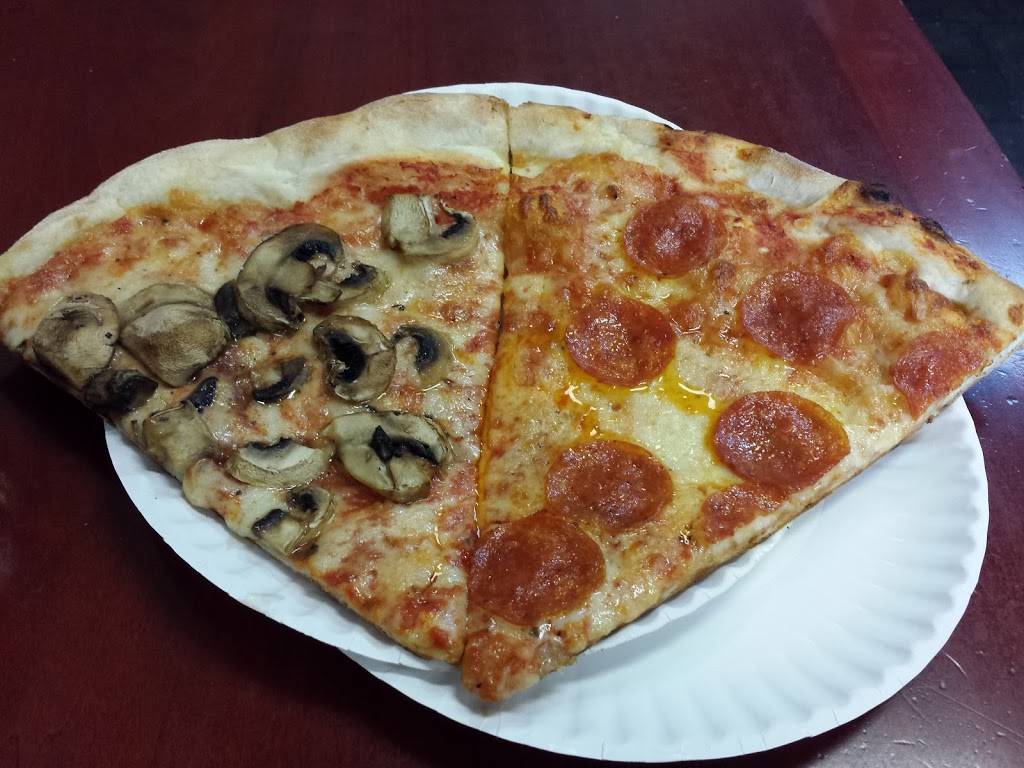 Avellino Pizza & Pasta | restaurant | 15 E Hartsdale Ave, Hartsdale, NY 10530, USA | 9144281926 OR +1 914-428-1926