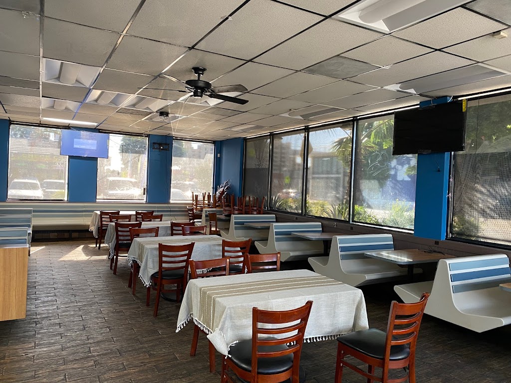 Mama Ds African Cuisine | restaurant | 1240 S Soto St, Los Angeles, CA 90023, USA | 5622699818 OR +1 562-269-9818