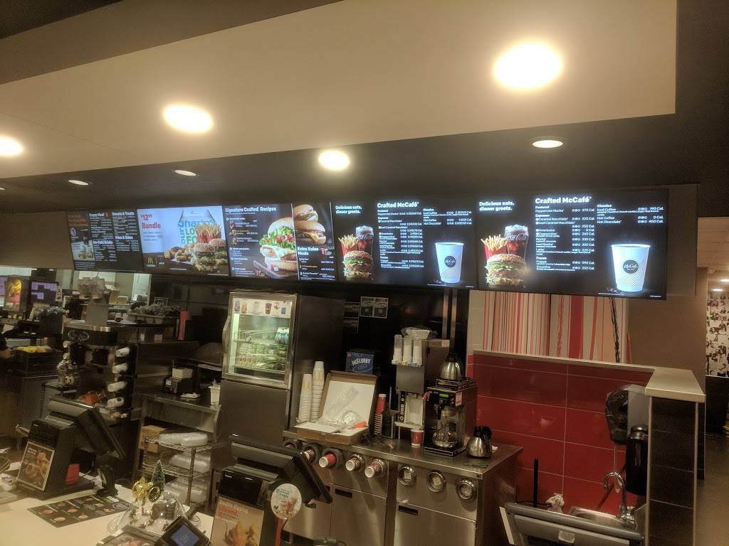 McDonalds | cafe | 1532 N 51st Ave, Phoenix, AZ 85043, USA | 6024840240 OR +1 602-484-0240