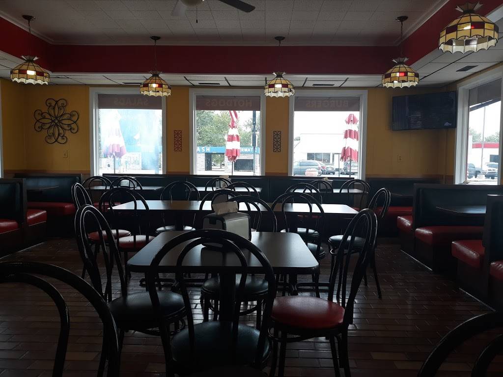 Daves Burgers | restaurant | 1206 S Randolph St, Garrett, IN 46738, USA | 2603571400 OR +1 260-357-1400