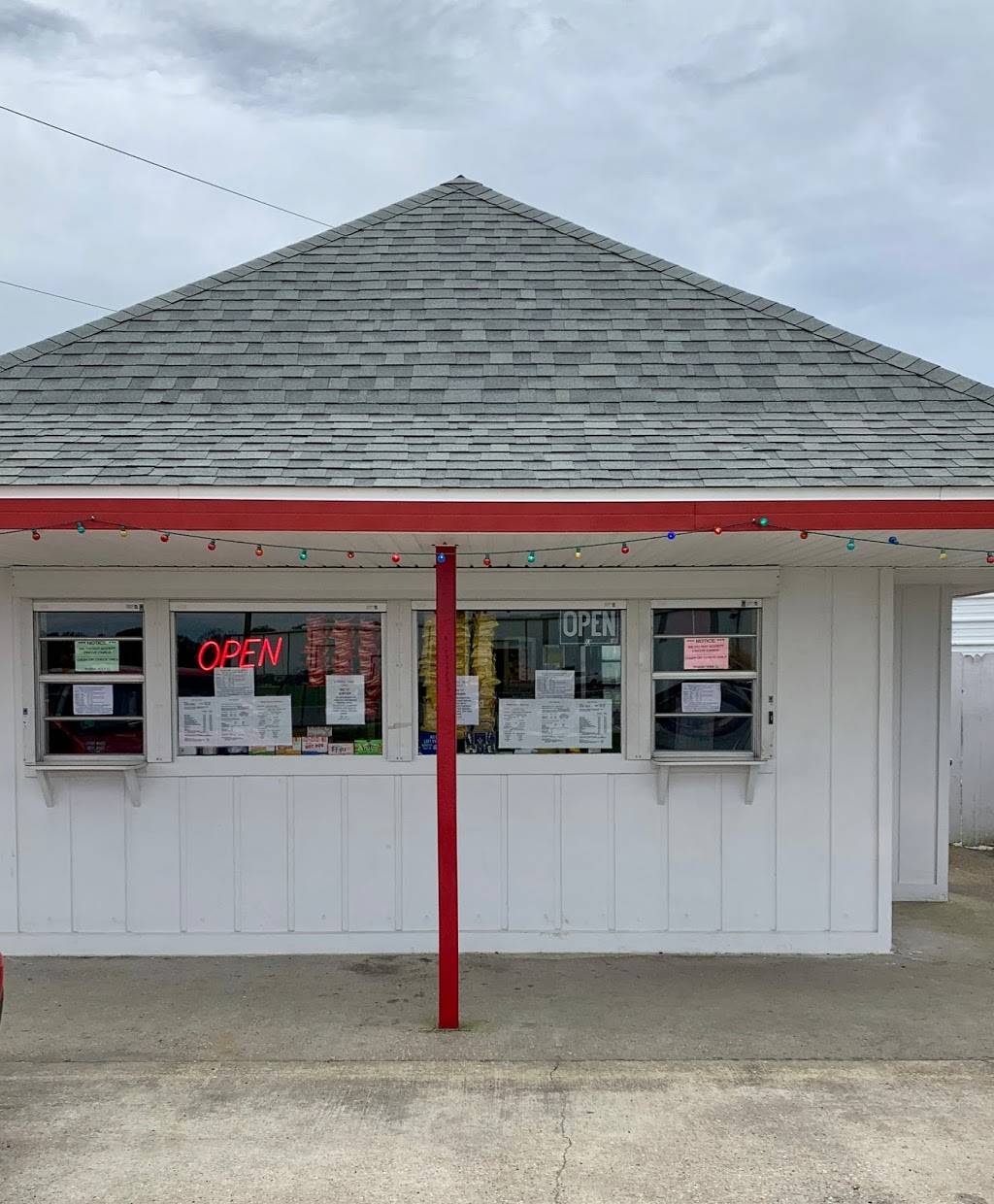 Harrys Po-Boys | meal takeaway | 11914 LA-308, Larose, LA 70373, USA | 9857987578 OR +1 985-798-7578