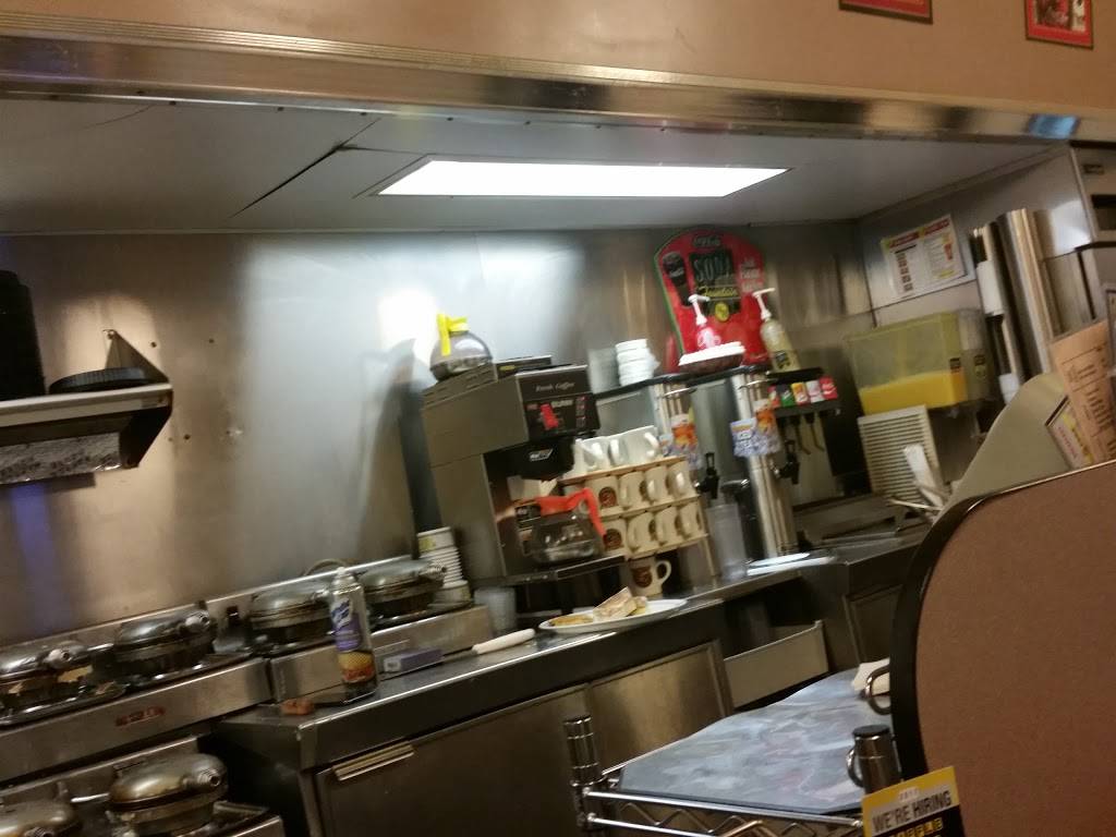 Waffle House | restaurant | 4404 NE Antioch Rd, Kansas City, MO 64117, USA | 8164545505 OR +1 816-454-5505