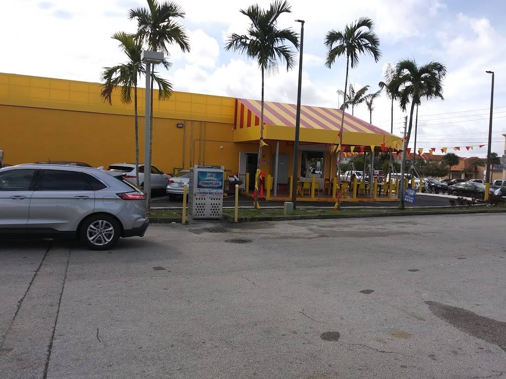 El Palacio de los Jugos | restaurant | 7255 SW 107th Ave, Miami, FL 33173, USA | 3052005896 OR +1 305-200-5896