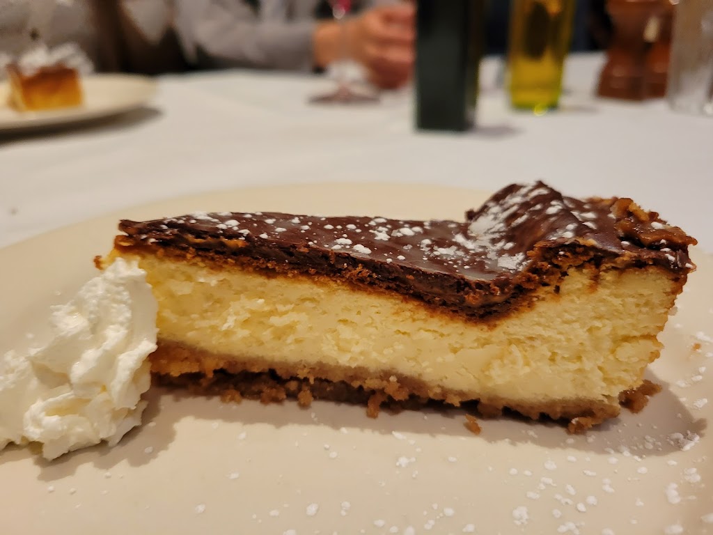 La Famiglia | restaurant | 170 S Virginia St, Reno, NV 89501, USA | 7753241414 OR +1 775-324-1414