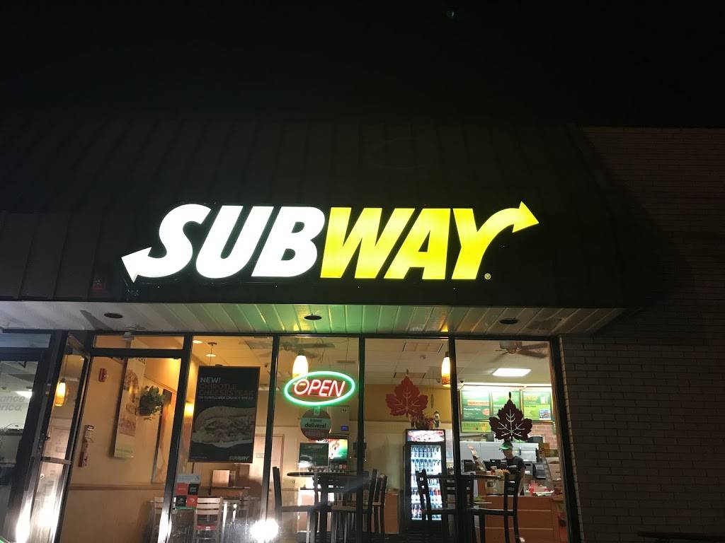 Subway | meal takeaway | 749 Mineral Spring Ave, Pawtucket, RI 02860, USA | 4017257919 OR +1 401-725-7919