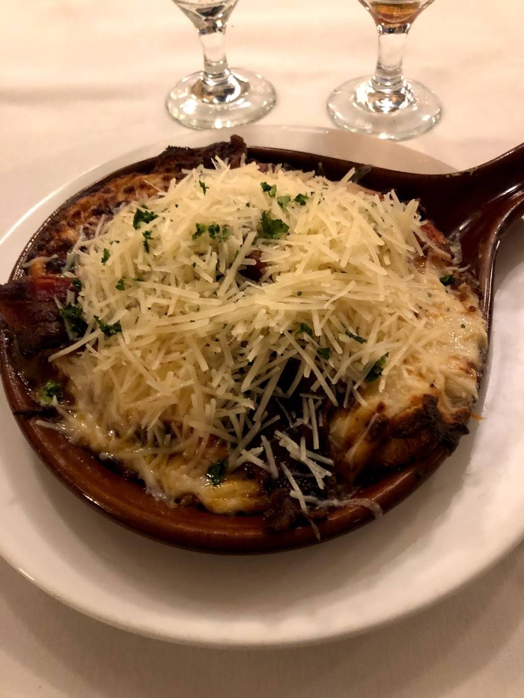 English Grill | restaurant | 335 W Broadway, Louisville, KY 40202, USA | 5025831234 OR +1 502-583-1234