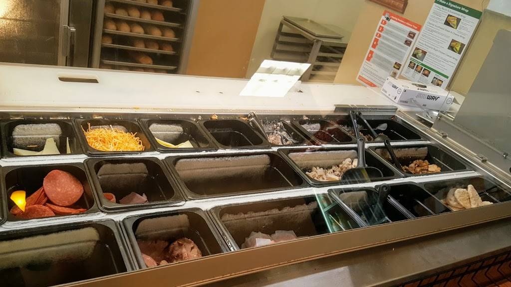 Subway Restaurants | restaurant | 11660 Royal Oaks Club Dr, Houston, TX 77082, USA | 2814960669 OR +1 281-496-0669