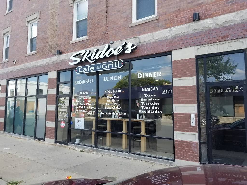 Skidoes | restaurant | 235 E 51st St, Chicago, IL 60615, USA | 7736905287 OR +1 773-690-5287