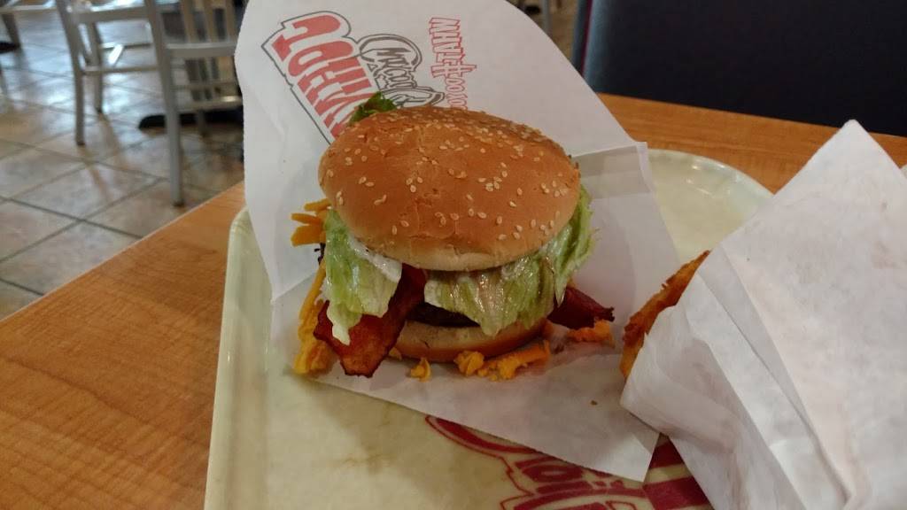 Johnnies Charcoal Broiler Express | restaurant | 13900 N May Ave, Oklahoma City, OK 73134, USA | 4057485440 OR +1 405-748-5440