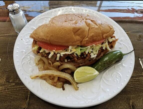 La Paisanita taqueria deli | restaurant | Inside Texaco, 2747 8th Ave, Fort Worth, TX 76110, USA | 6828410993 OR +1 682-841-0993