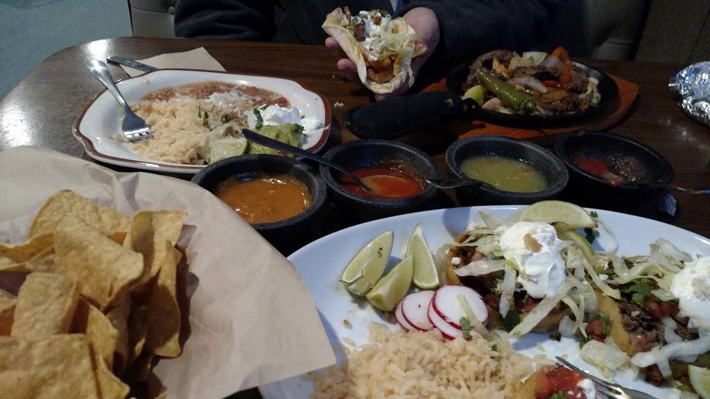 Mi Lindo Mexico Restaurant | restaurant | 3900 E 14th St Ste #17, Des Moines, IA 50313, USA | 5152633409 OR +1 515-263-3409