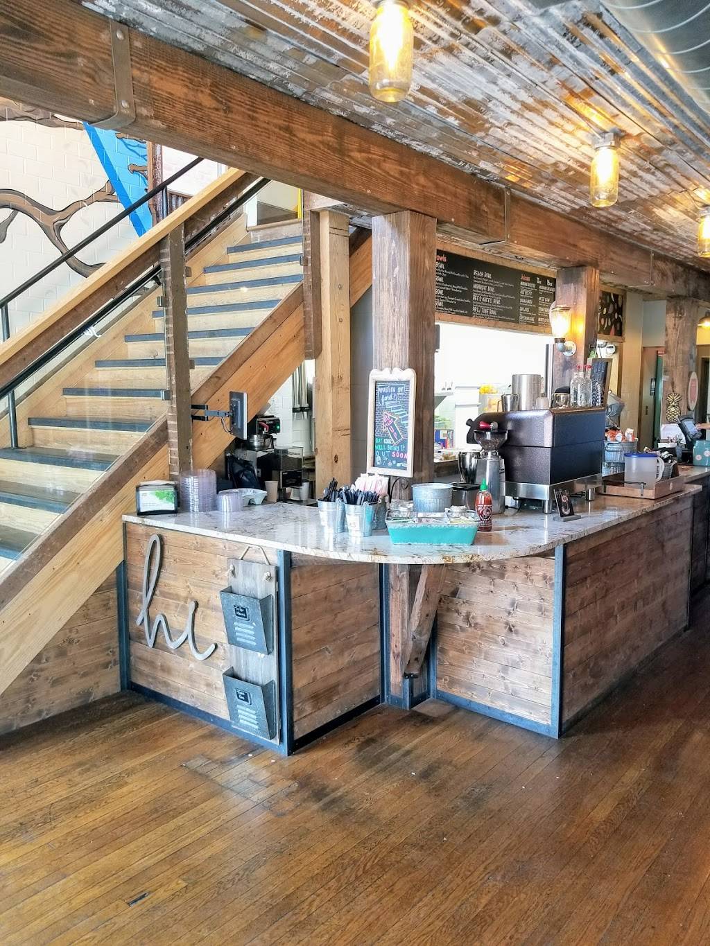 The Pit and The Peel | restaurant | 3321 W Cary St, Richmond, VA 23221, USA | 8043590200 OR +1 804-359-0200