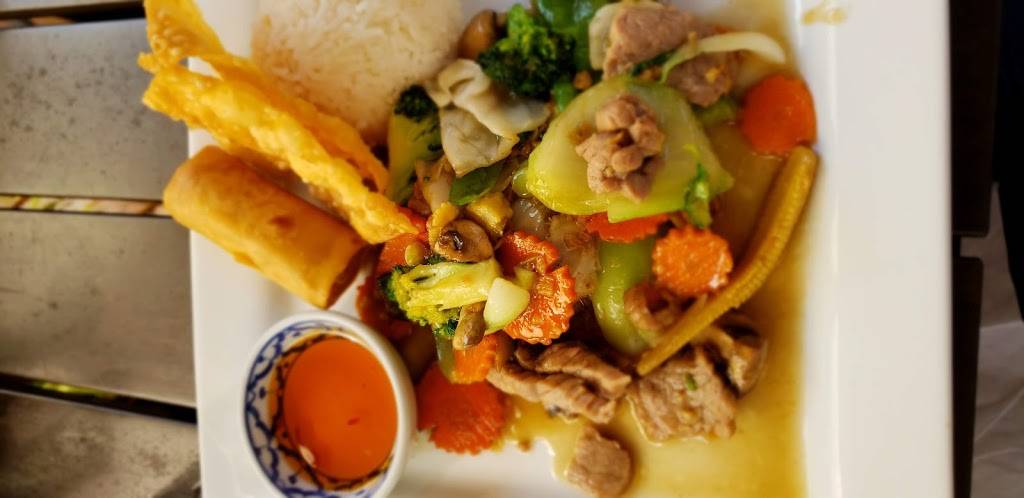 Siam Elephant Thai Restaurant | restaurant | 509 Linden Ave, Carpinteria, CA 93013, USA | 8056842391 OR +1 805-684-2391