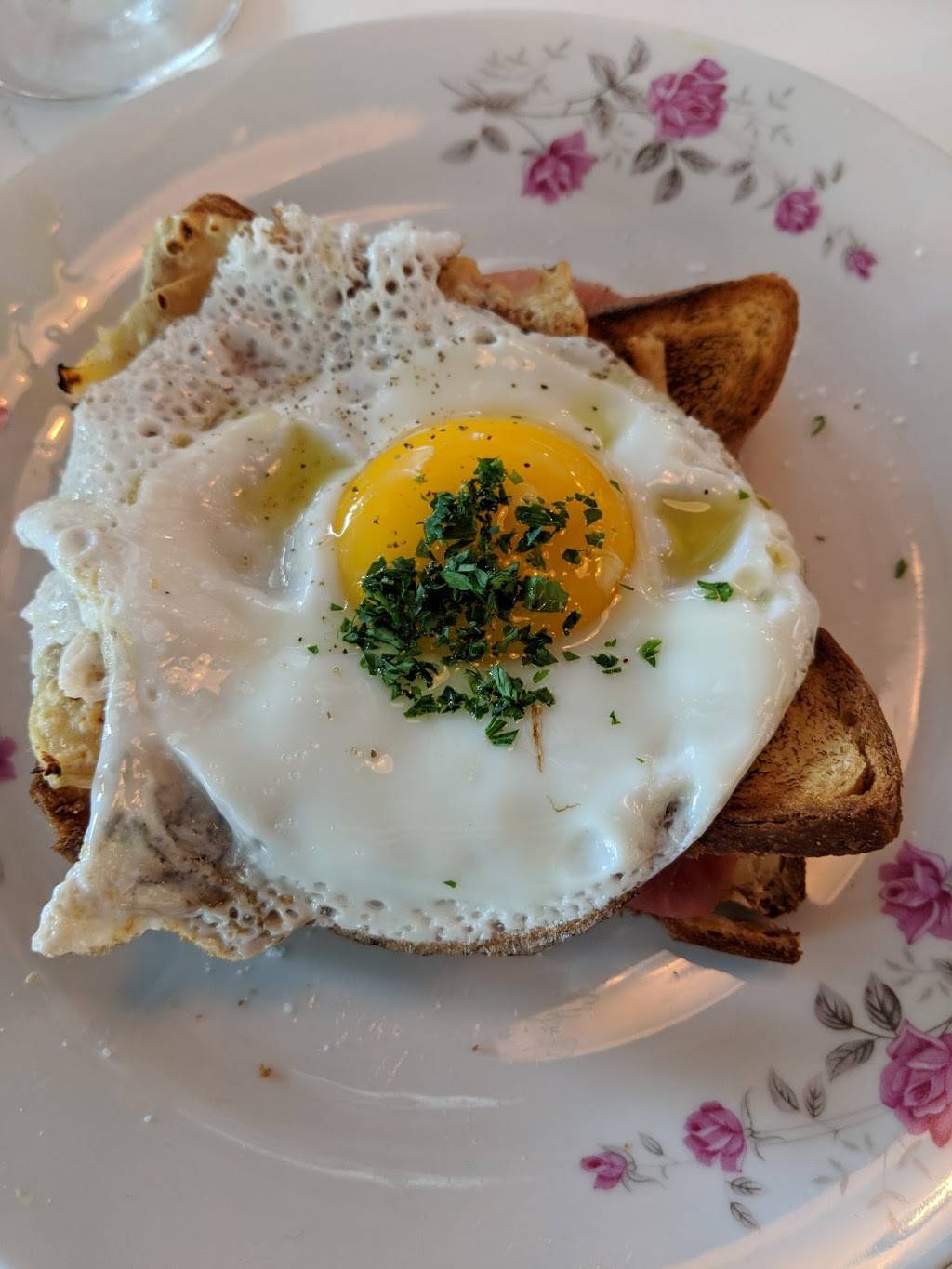 Le Petit Marché | restaurant | 5665 Melrose Ave, Los Angeles, CA 90038, USA | 3233806557 OR +1 323-380-6557