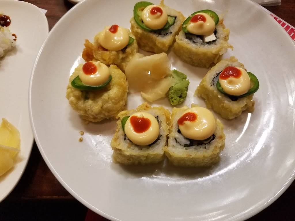 Benihana | restaurant | 1985 W Big Beaver Rd, Troy, MI 48084, USA | 2486496340 OR +1 248-649-6340