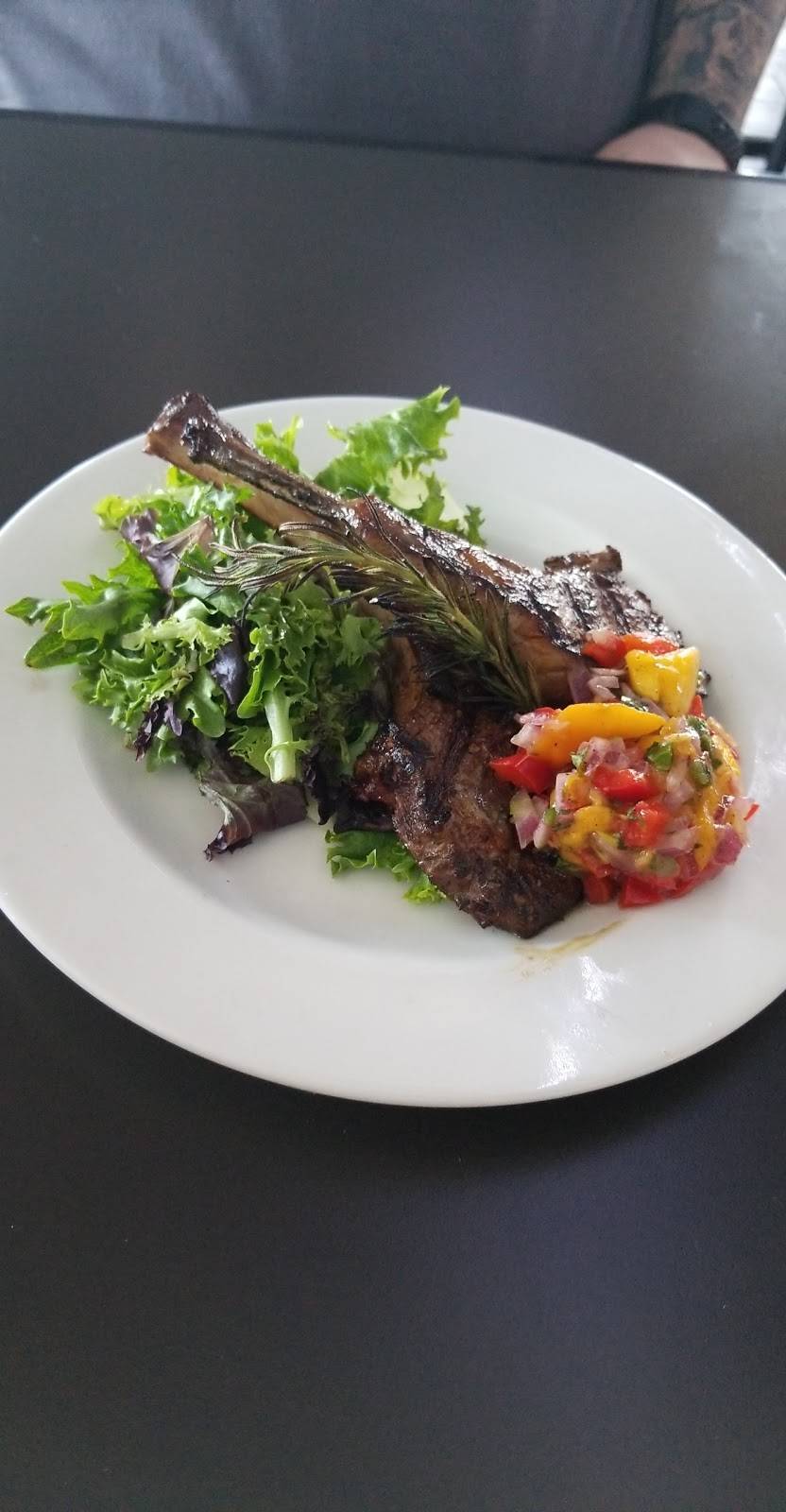 The Ramp | restaurant | 3719 S Main St, Akron, OH 44319, USA | 2346786370 OR +1 234-678-6370