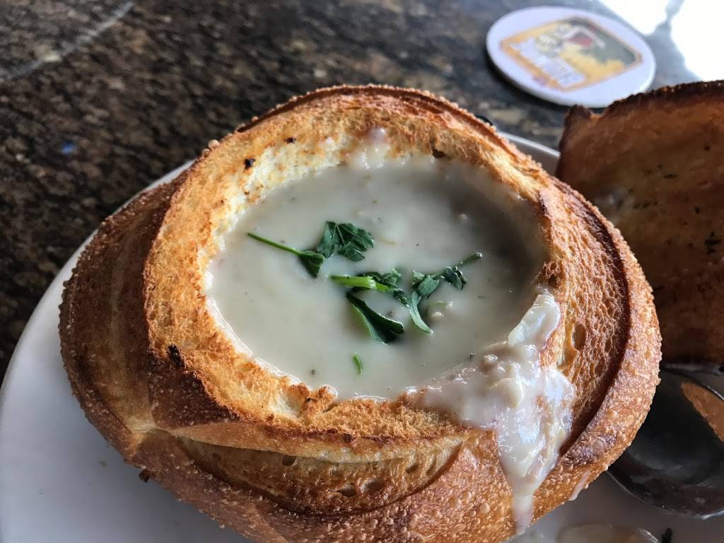 BJs Restaurant & Brewhouse | restaurant | 8888 SW 136th St, Miami, FL 33176, USA | 3052517550 OR +1 305-251-7550