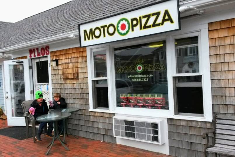 Moto Pizza | meal takeaway | 8 Merchants Rd #7, Sandwich, MA 02563, USA | 5088337322 OR +1 508-833-7322