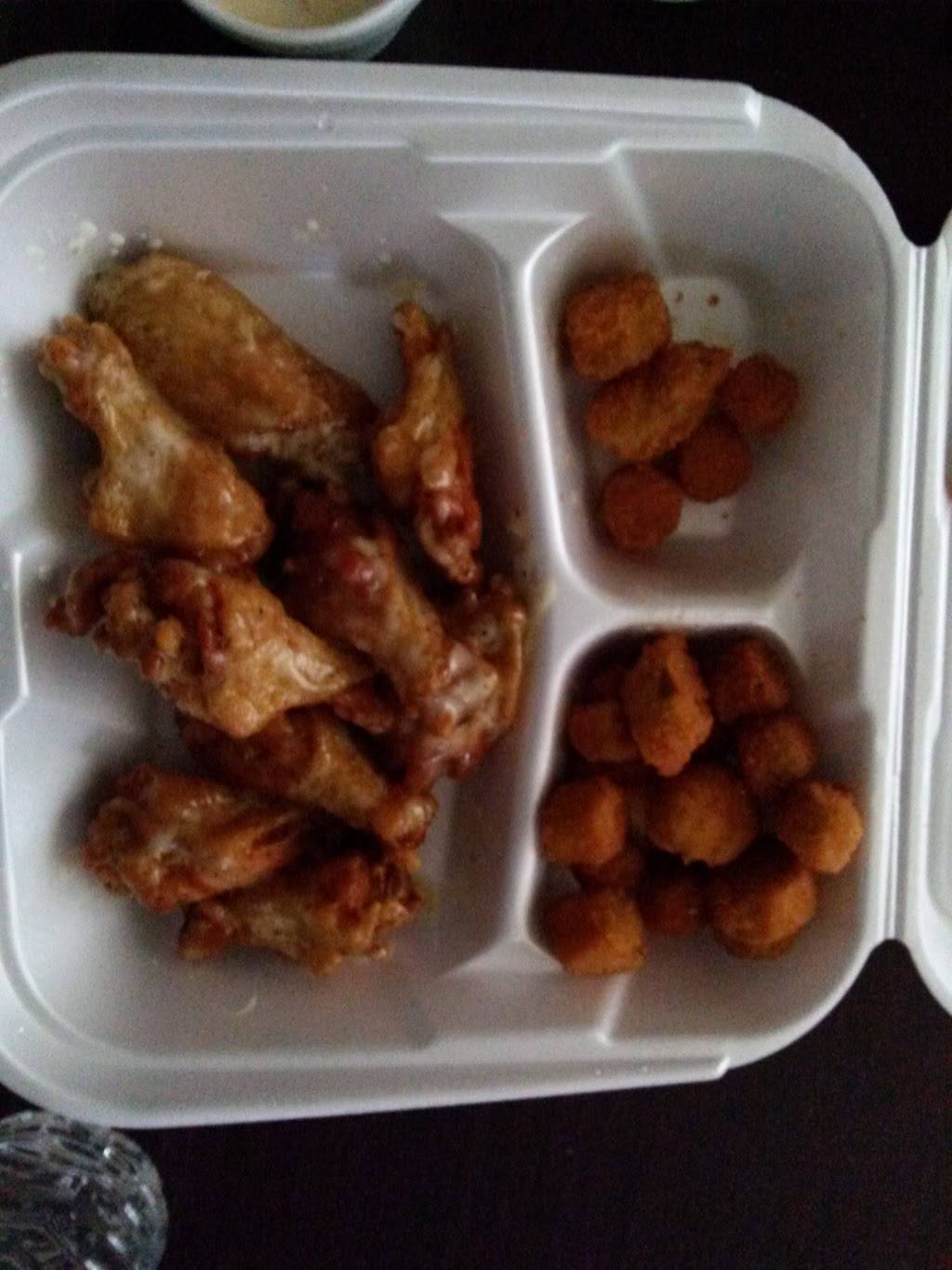 Dans Seafood & Chicken | restaurant | 3215 W Pleasant Run Rd #105, Lancaster, TX 75146, USA | 4699177887 OR +1 469-917-7887