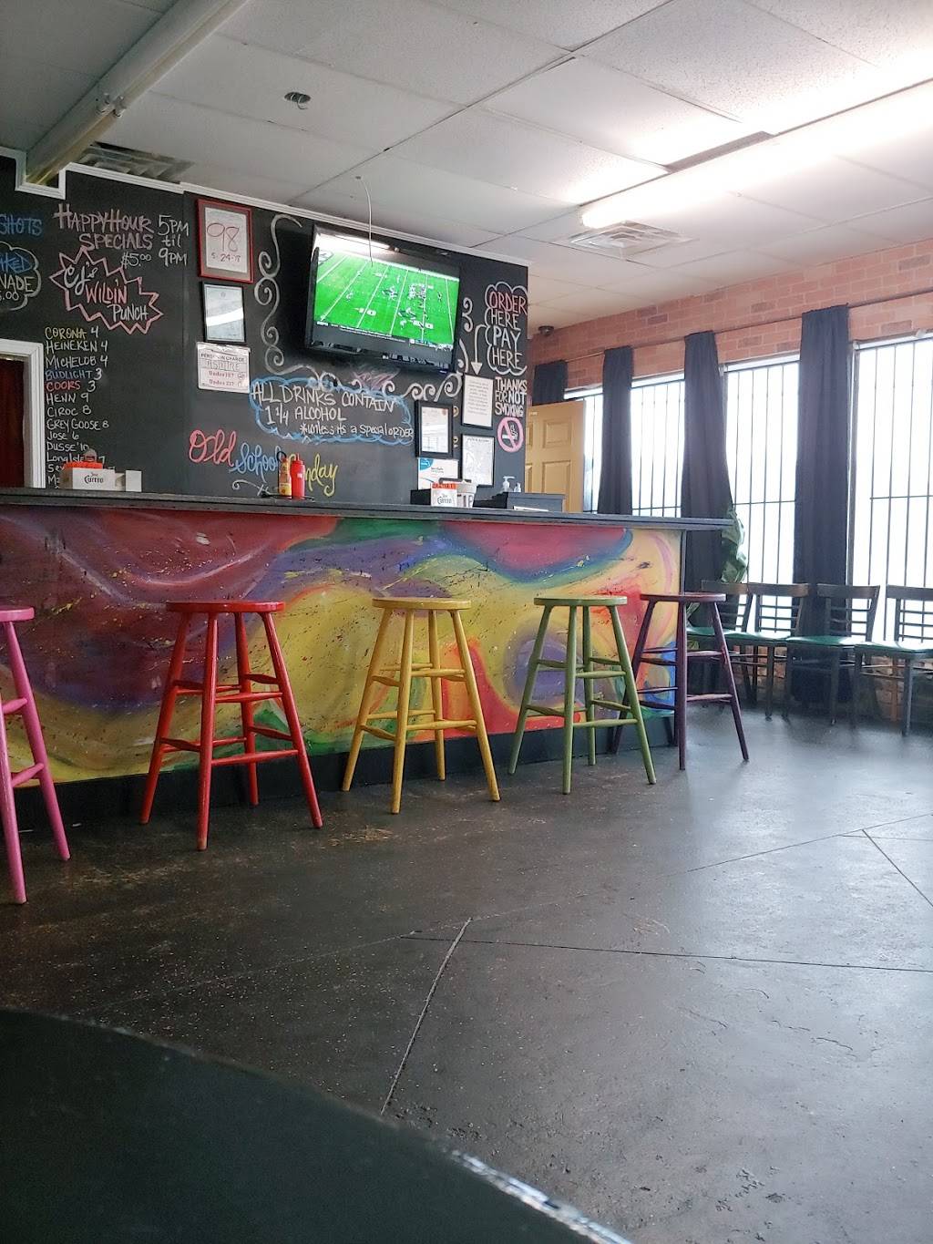 C.J.s Cafe & Lounge LLC | restaurant | 2645 Forbes Dr, Montgomery, AL 36110, USA | 3345935810 OR +1 334-593-5810