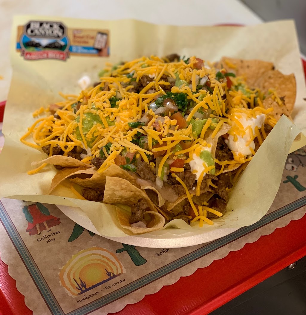 Nicos Mexican Food | restaurant | 4960 N Sabino Canyon Rd, Tucson, AZ 85750, USA | 5203829225 OR +1 520-382-9225