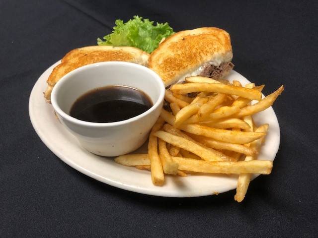 PJs Tavern | restaurant | 123 W Jefferson Ave, Kirkwood, MO 63122, USA | 3149662001 OR +1 314-966-2001